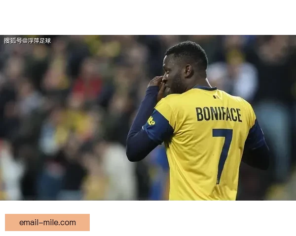 博尼法斯不幸遭遇车祸所幸身体无恙引关注