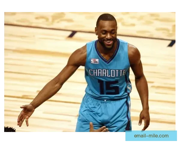 巴埃纳国家队伤情严重落泪赛场 感动全场球迷共鸣