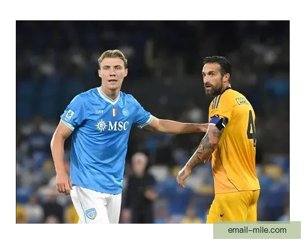 意甲赛场变局 那不勒斯在孔蒂带领下强势回归争冠行列