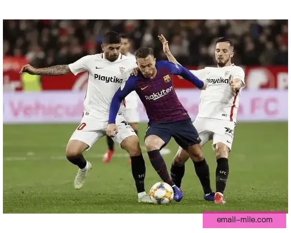 科克西甲主场远射破门 巴萨门前防守漏洞被彻底打穿